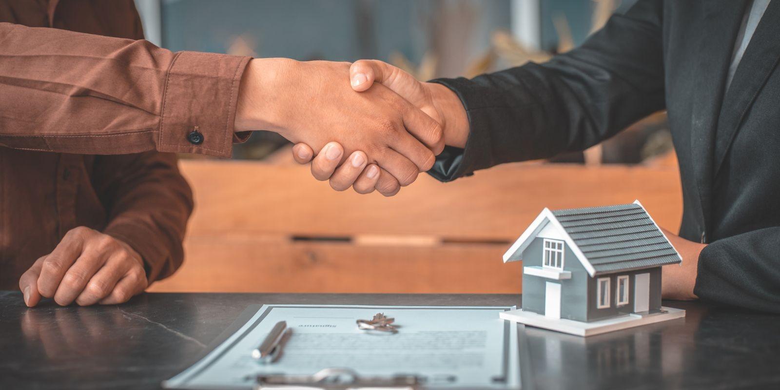 Expandiendo tu inversión inmobiliaria en Florida: Descubre cómo refinanciar tu hipoteca para comprar una propiedad adicional